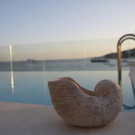 Thalassa Boutique - - Adults Only